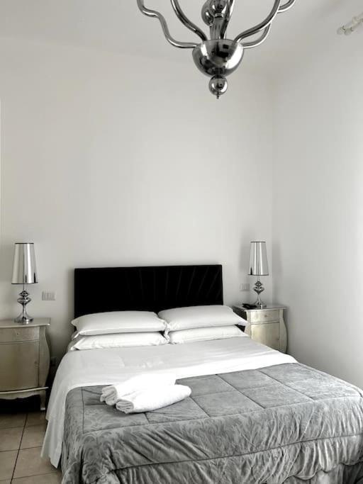 Hotel Virginia Apartaments - Stazione Termini Рим Екстер'єр фото