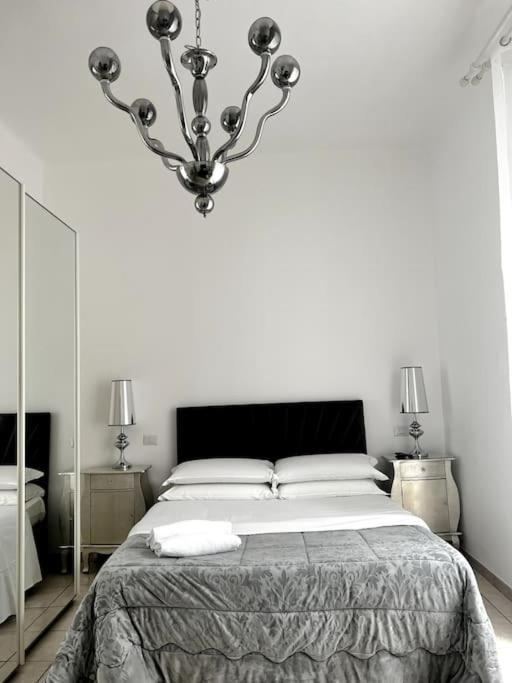 Hotel Virginia Apartaments - Stazione Termini Рим Екстер'єр фото